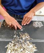 施設内作業の様子